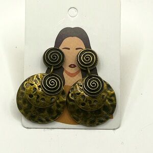 Elegant Gold Spiral Earrings